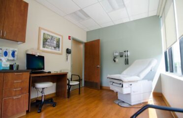 Mahmoud El Banna, MD – Internal Medicine